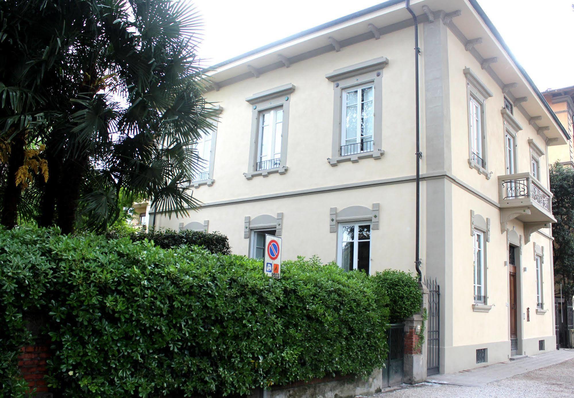 Lucca In Villa Lucrezia Exterior foto